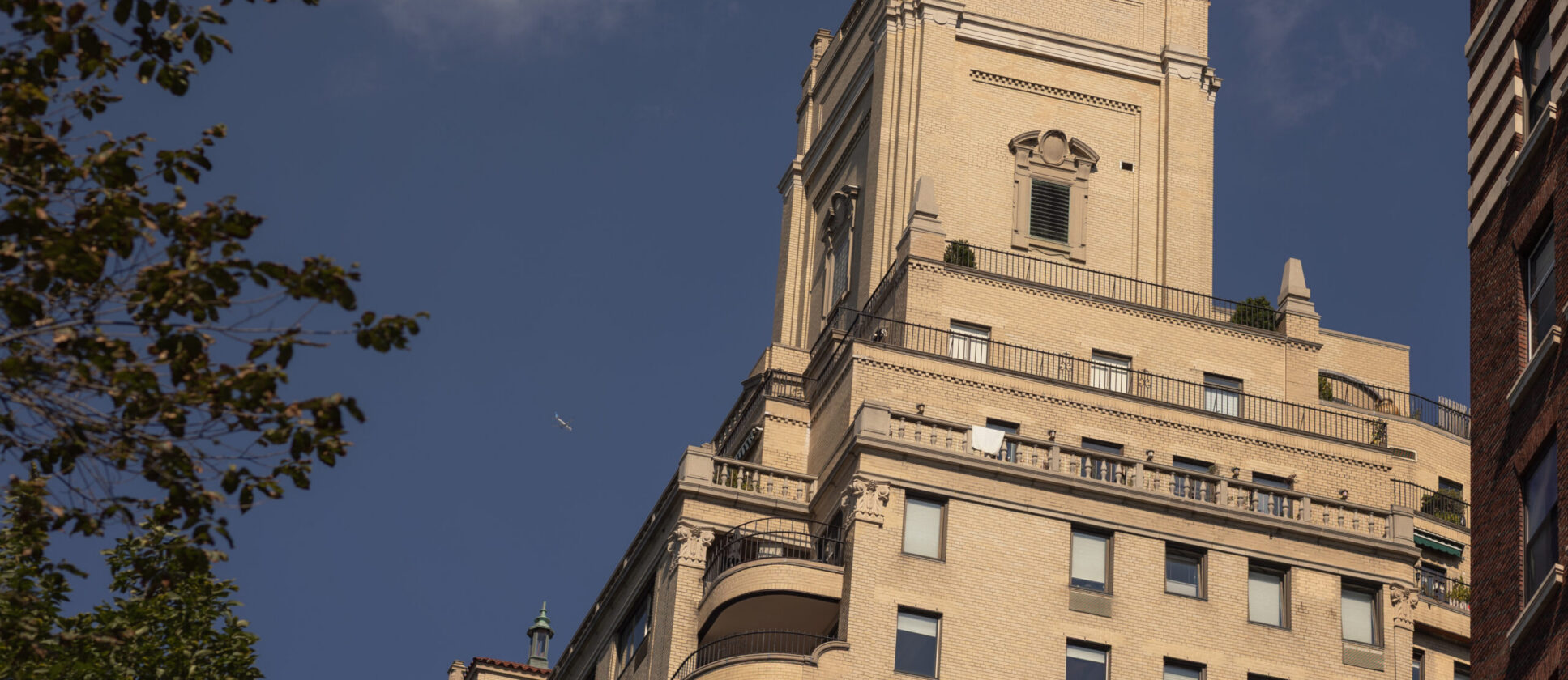 140 Riverside Drive photo4